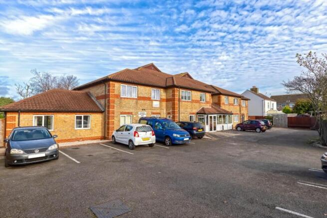 Amberley Court_18.jpg