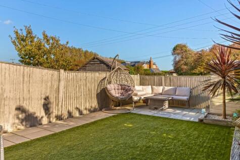 Freshbrook Road, Lancing