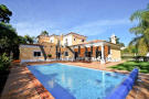 Villa for sale in Quinta Do Lago, Algarve