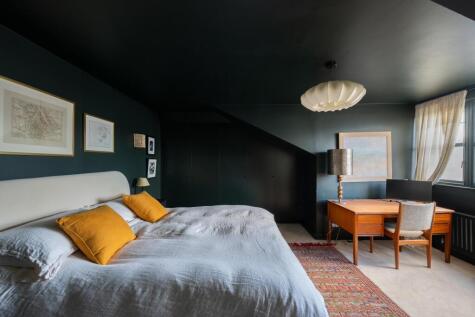 Ormonde Court, Belsize Grove, London, NW3