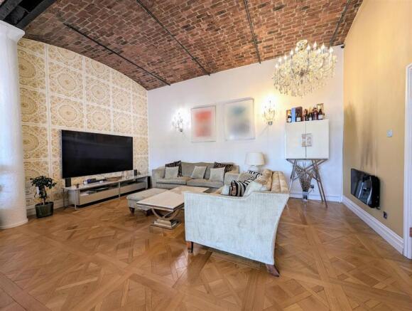 Living Room.jpg