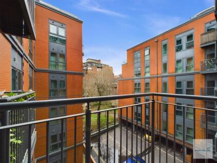 The Habitat, Woolpack Lane