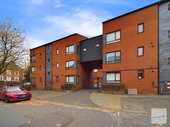 CAM03394G0-PR0194...