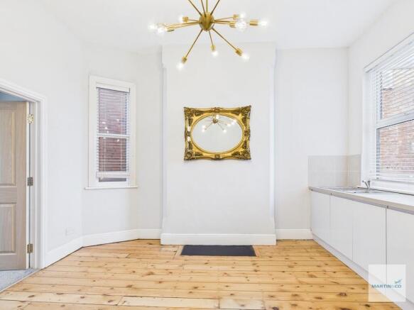 CAM03394G0-PR0402...