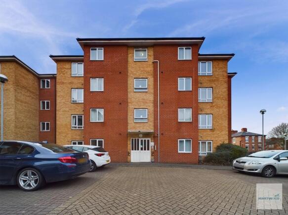 CAM03394G0-PR0242...