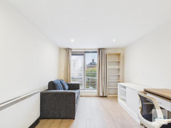 CAM03394G0-PR0390...