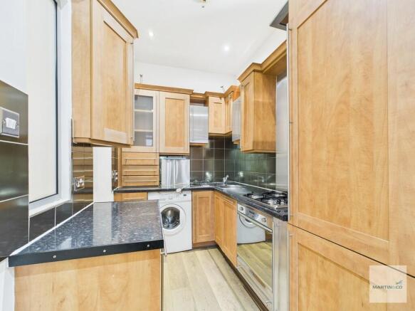 CAM03394G0-PR0434...