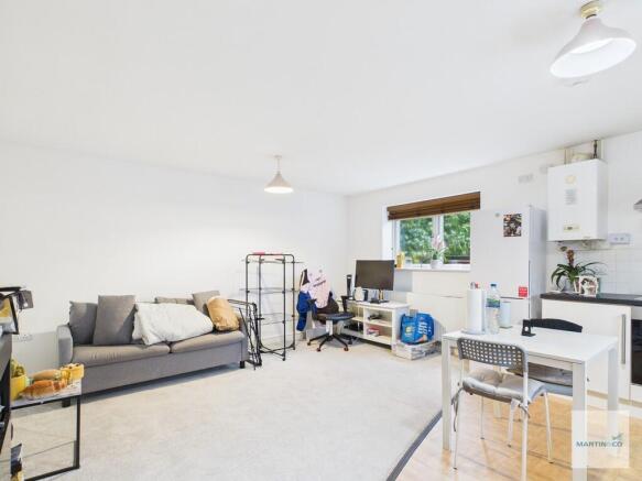 CAM03394G0-PR0396...