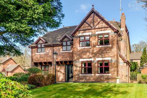 Ravens Wood, Heaton, Bolton, BL1