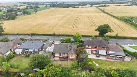 Turnpike Road, Aughton, L39 3LD
