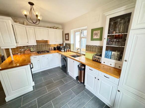 49 Worthing Road ...