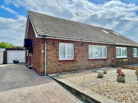 30 Russells Close...