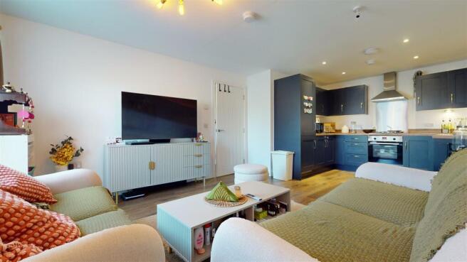 OPEN PLAN KITCHEN/LIVING AREA