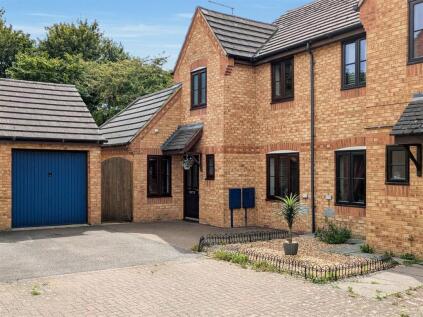 Tynemouth Rise, Monkston, Milton Keynes