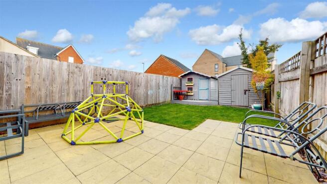 O6XcNP5i1kihk33UtPhPWg copy.jpg