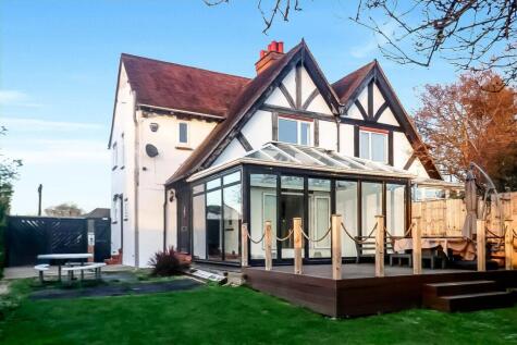 Buckingham Road, Bletchley, Milton Keynes