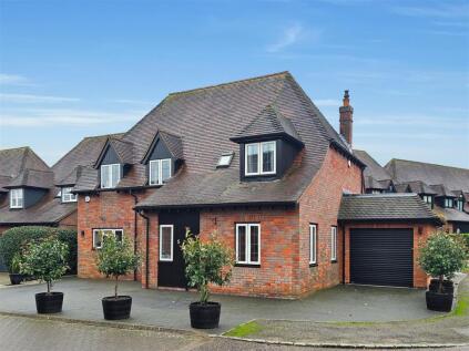 Butterfield Close, Woolstone, Milton Keynes