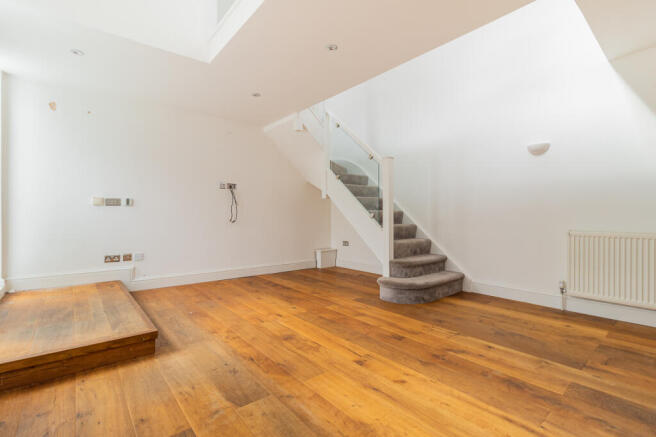Reception-Room-(2)