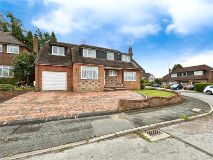 Basingbourne Close, Fleet, Hampshire