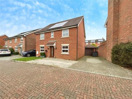 Thapa Close, Church Crookham, Fleet