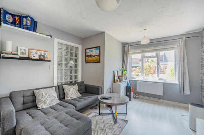 1290360-2-684c8a1...