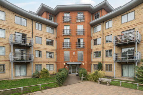 Jubilee Square, Reading, Berkshire