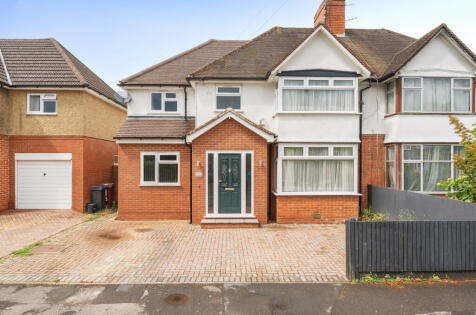 Tamarisk Avenue, Reading, Berkshire