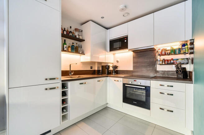 1380300-14-691615...