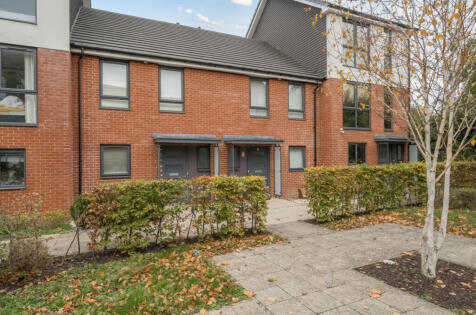 Woolhampton Way, Reading, Berkshire