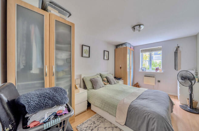 1365847-1-68ece2e...