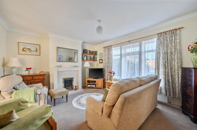 1388722-1-6945535...