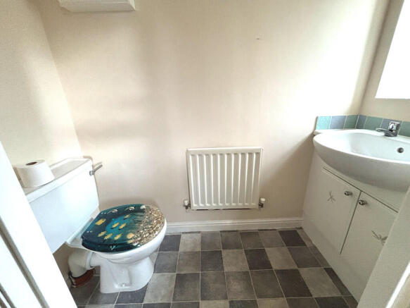 Cloakroom/WC