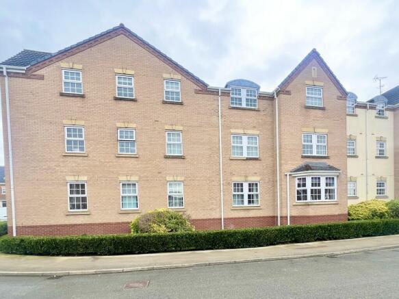 2 bedroom flat for sale in Marton House, Langdale Court, YO16