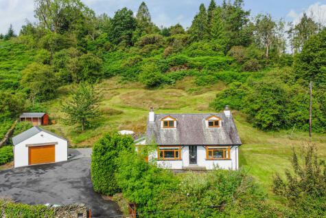 Ulverston - 4 bedroom detached bungalow for sale