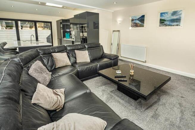 Open Plan Living/...