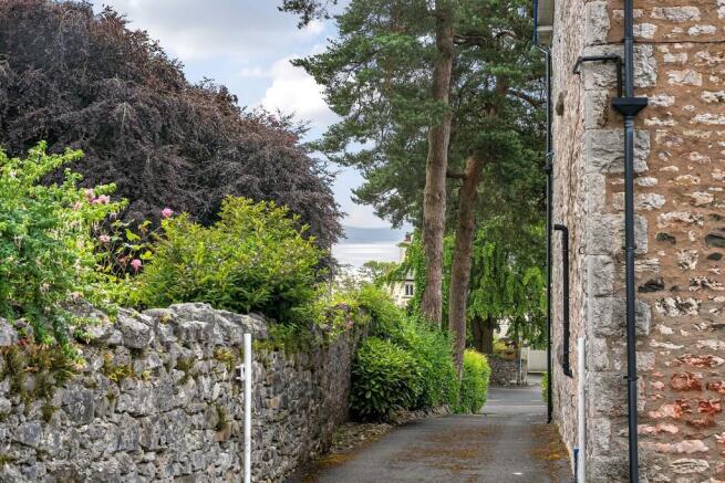 Private Driveway