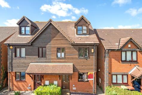 Deacon Place, Middleton, Milton Keynes, MK10