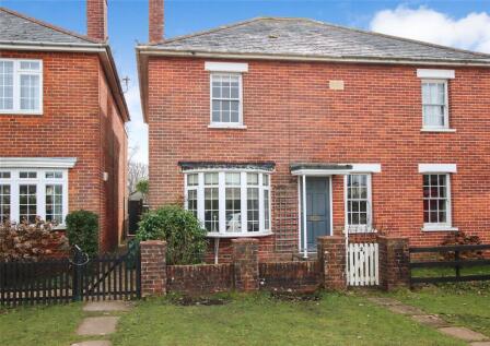 Pilley Green, Pilley, Lymington, Hampshire, SO41