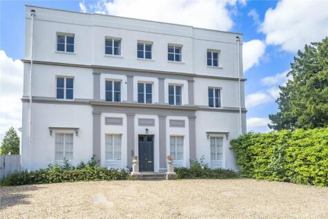 Froyle House, Upper Froyle, Alton, Hampshire, GU34