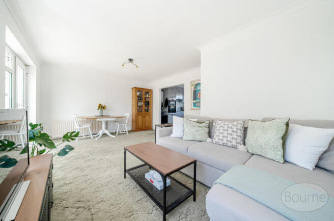 e49af4cc-6ebf-4c8...