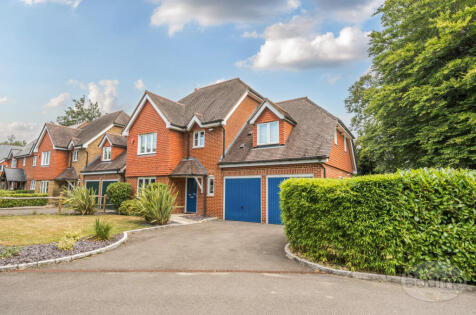 Kirtle Drive, Four Marks, Alton, Hampshire, GU34
