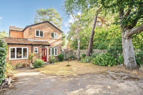 Argyle Close, Whitehill, Hampshire, GU35