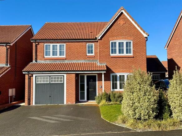 3 Webb Green front.jpg