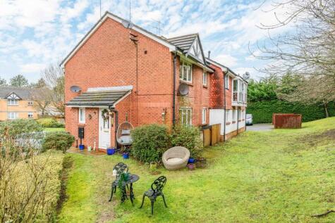 Eyston Drive, Weybridge, KT13