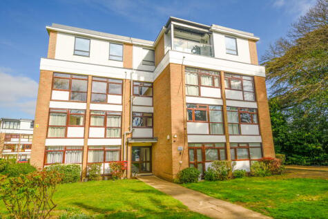 Beechcroft Manor, Weybridge, KT13