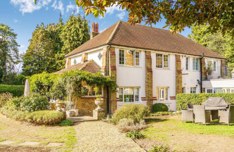 Oatlands Avenue, Weybridge, KT13