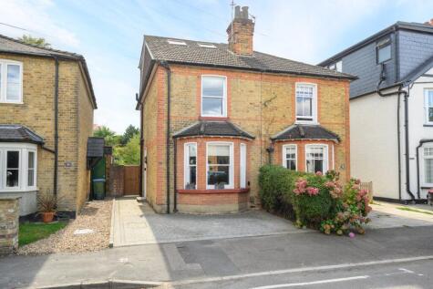 Albany Road, Hersham , KT12