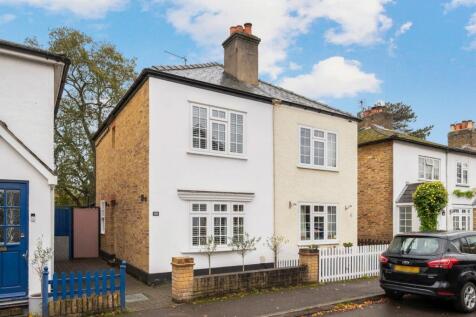 Thistlecroft Road, Hersham, KT12
