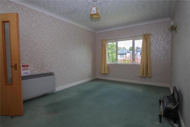 Sitting/Dining Room