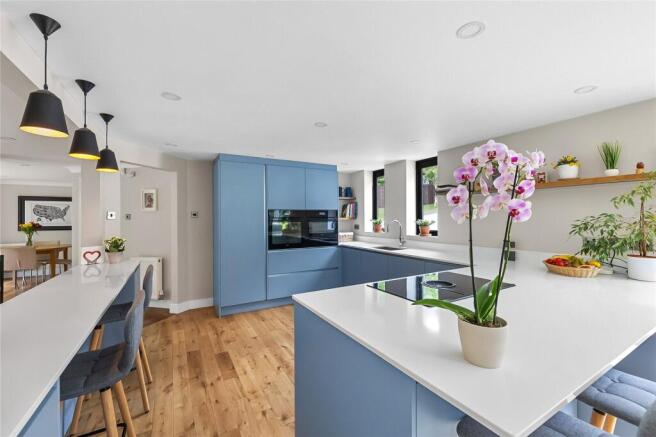 Kitchen/Breakfast Rm